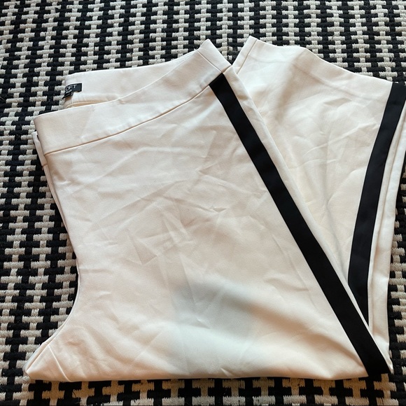 New Loft woman pants size 18 plus - Picture 2 of 4